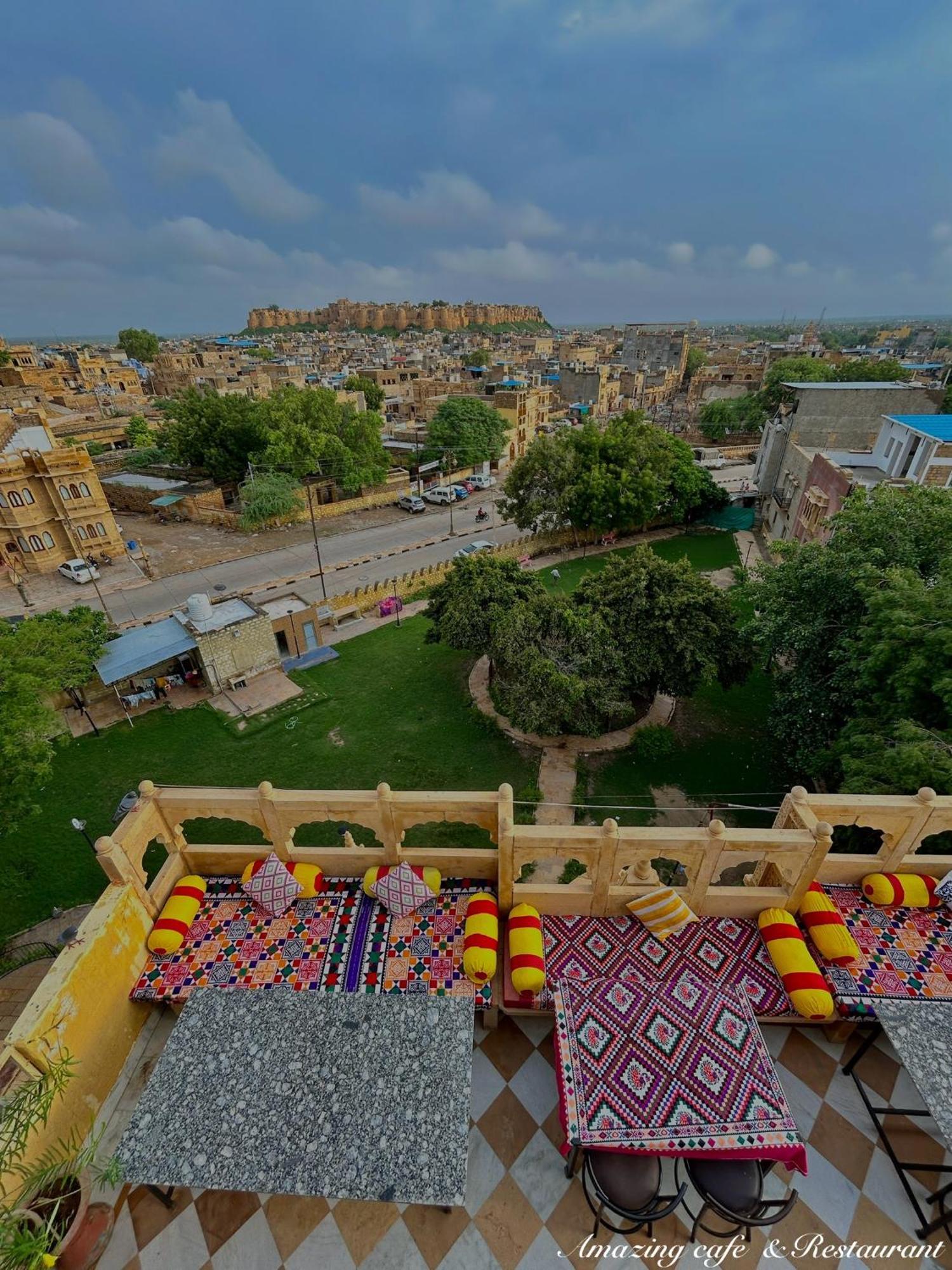 Hotel Amazing Jaisalmer Exterior photo