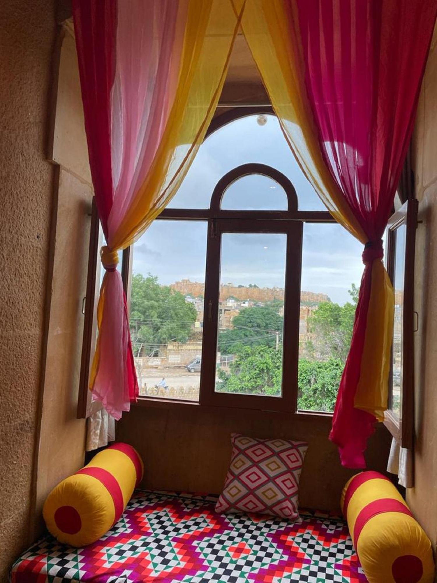Hotel Amazing Jaisalmer Exterior photo
