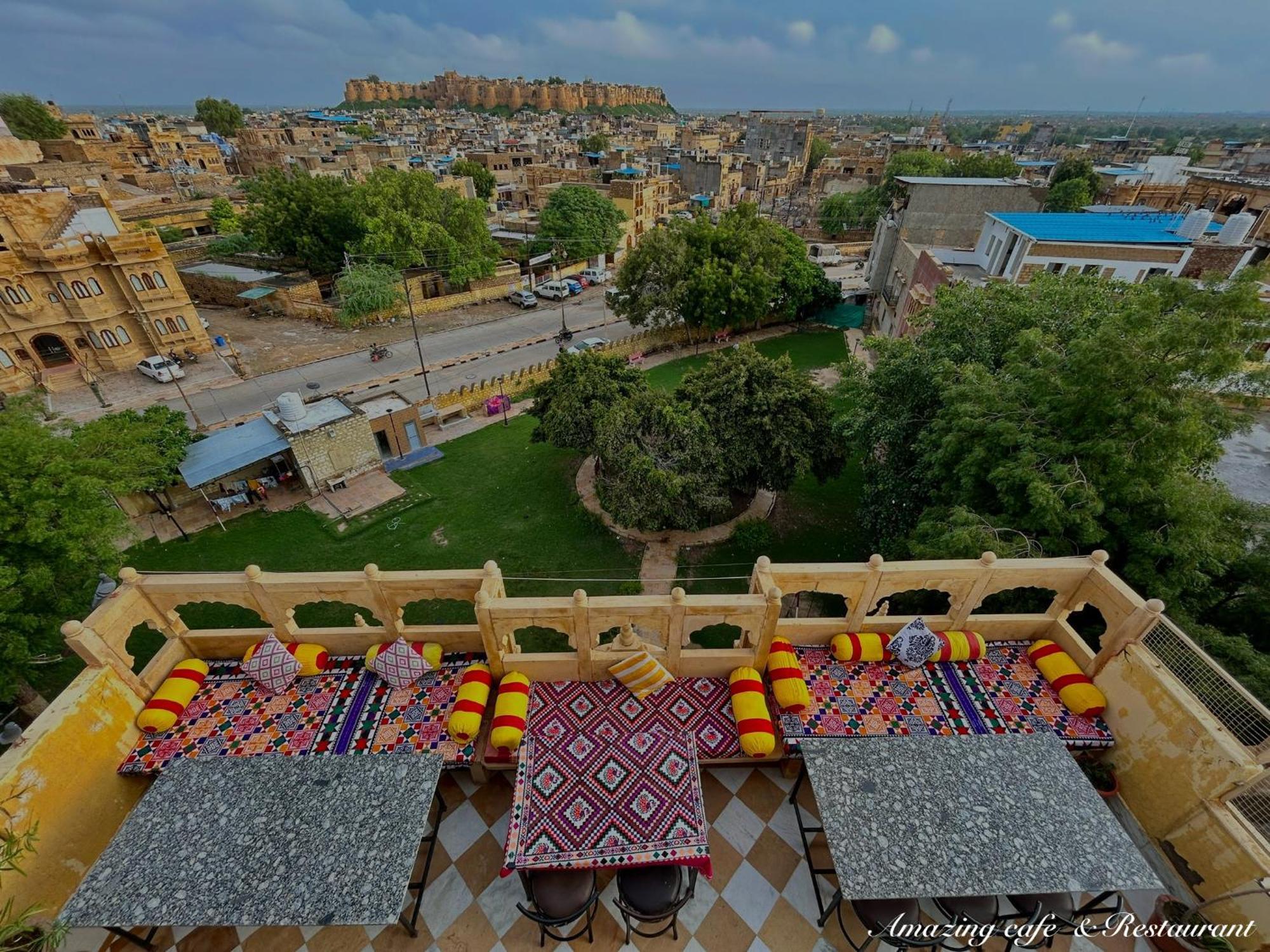 Hotel Amazing Jaisalmer Exterior photo