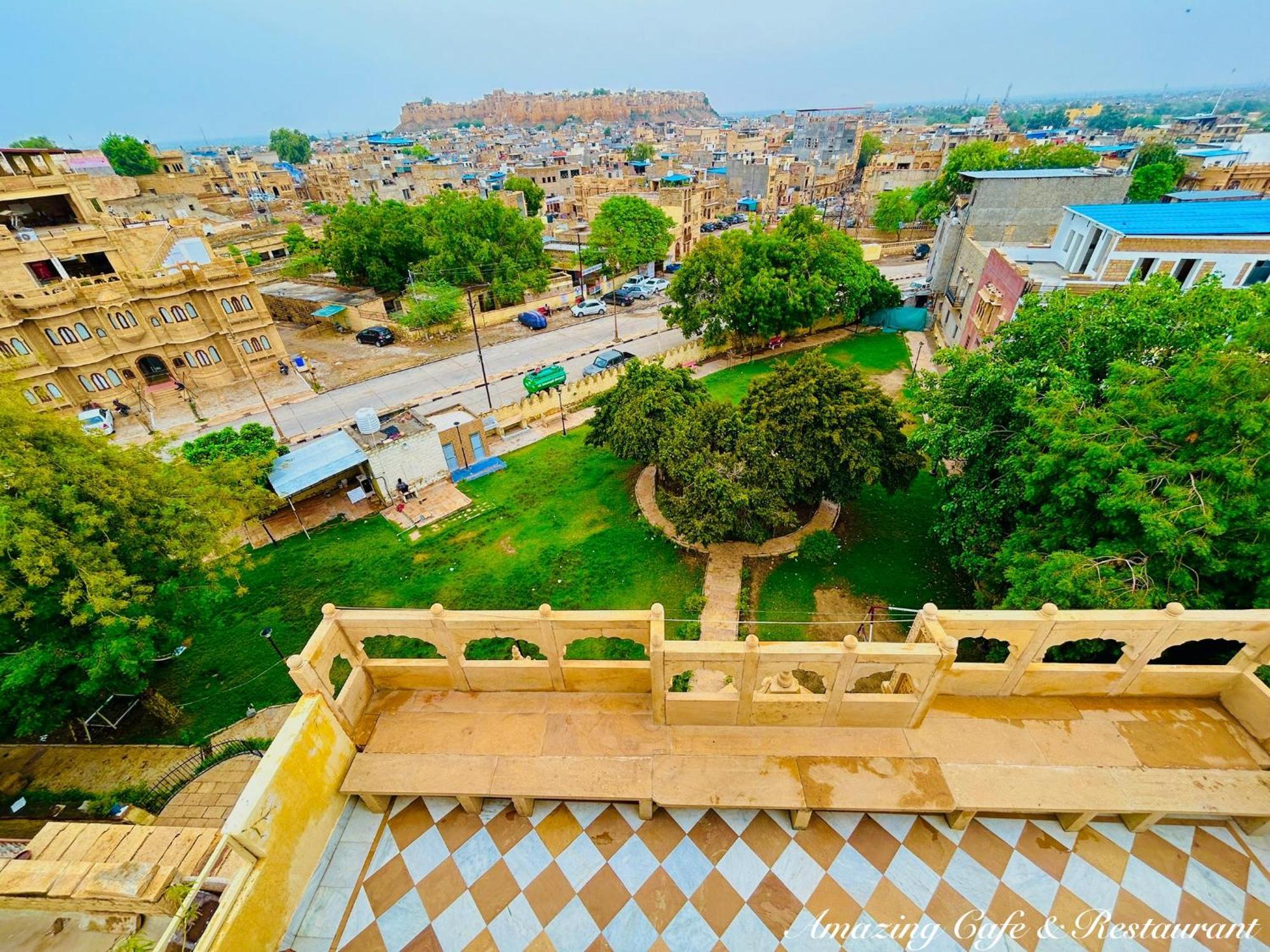 Hotel Amazing Jaisalmer Exterior photo